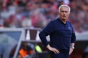 TA：皇马买不买鲁本取决于有没有中卫离队，卡雷拉斯将与库库竞争