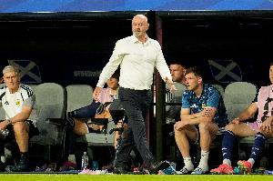 太阳报：苏格兰前主帅克拉克称0-0英格兰是胜利，引发球迷不满