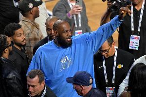 文胖：钱不是老詹的决定因素 但他肯定会要求你能提供的最大合同