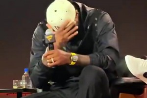 盘点NBA球星和妻子的合影，你觉得谁才是NBA最美太太？视频封面